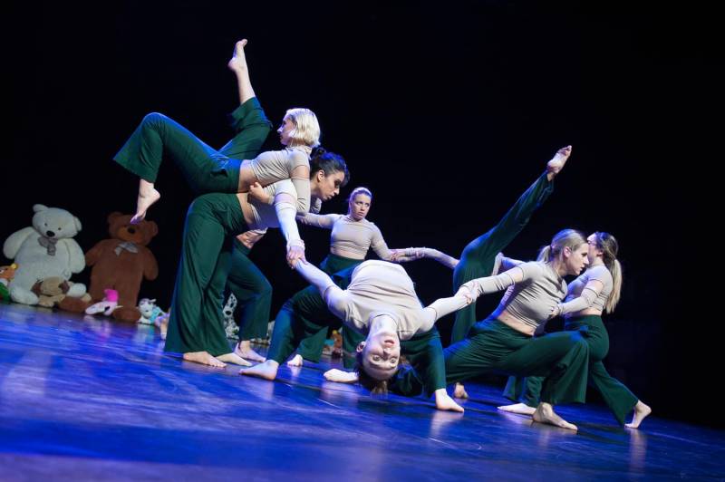 Cours de modern jazz pour des enfants et des adultes à Marseille